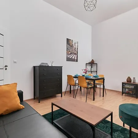 Apartment Wroclaw Lakowa By Renters * Wroclaw