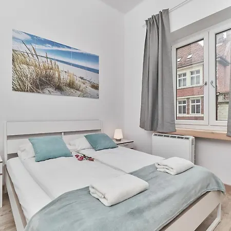 Apartment Wroclaw Lakowa By Renters Apartment *