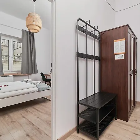 Apartment Wroclaw Lakowa By Renters Wroclaw
